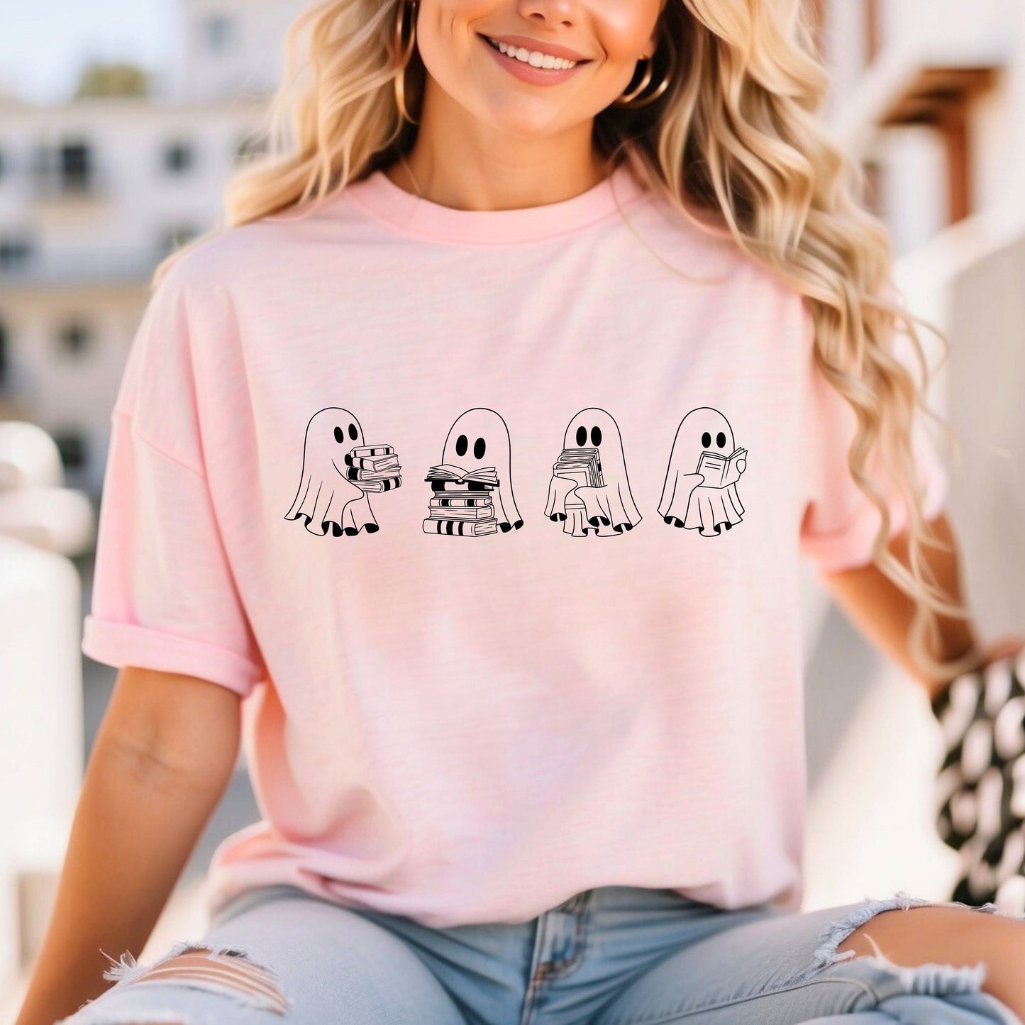 Cute reading ghosts t-shirt- Booklover- Booktok- Bookworm- Gift for her- Aesthetic reading wear- cozy vibes- dark romance- spicy booktok